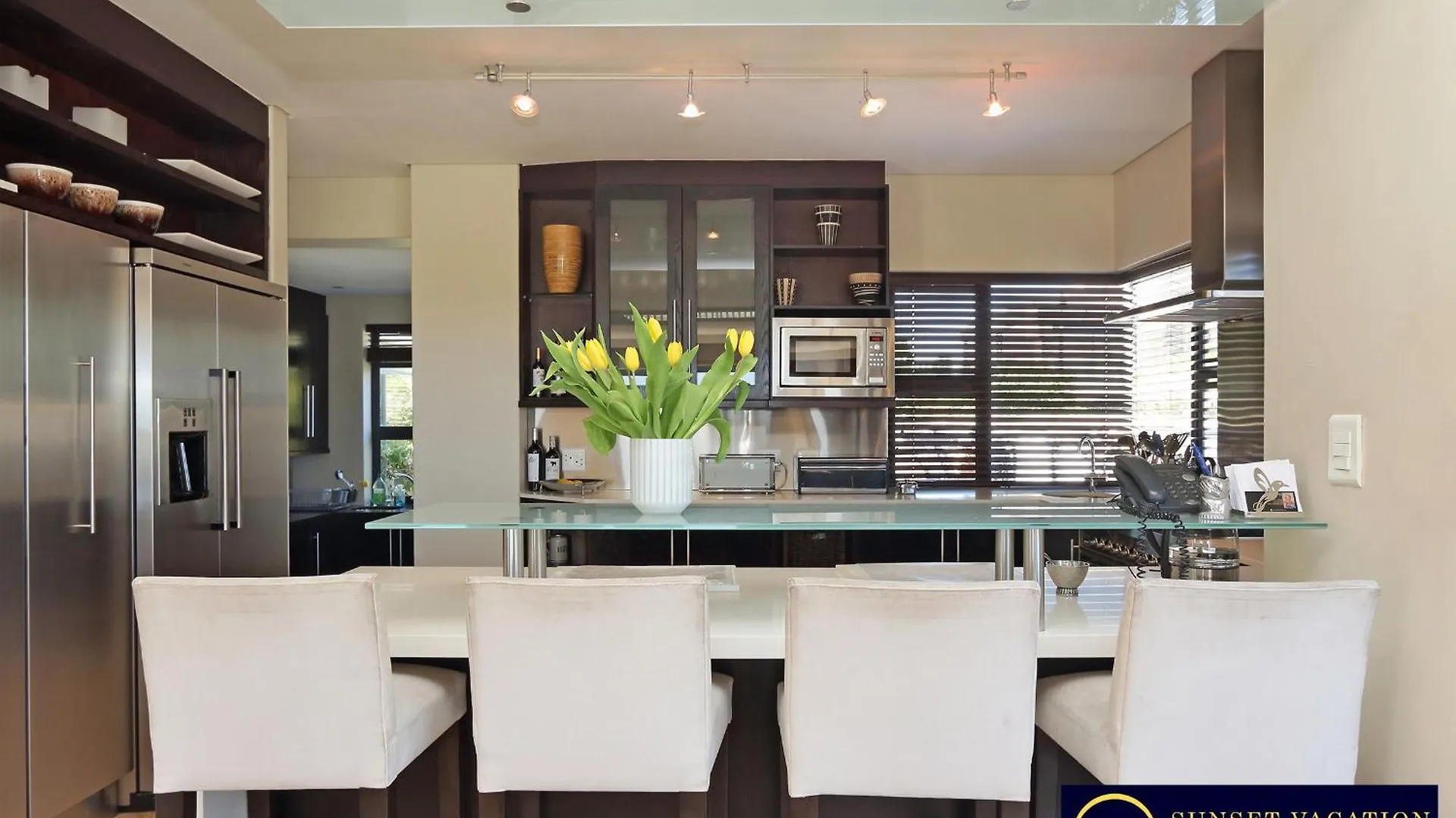 Kite Surfers Beach Villa Cape Town